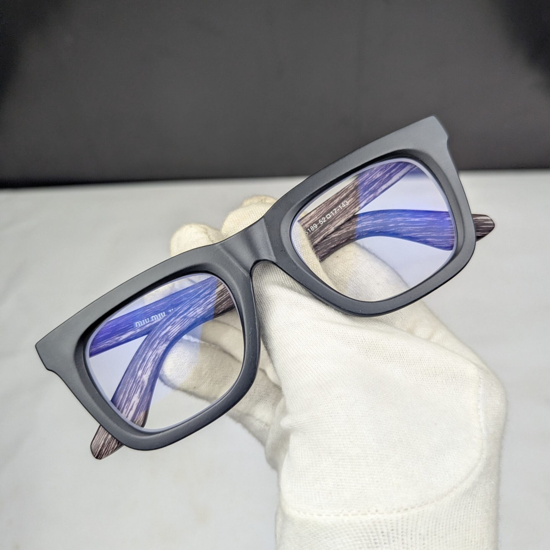 Miu 5189 Model Bold Eyeglass Frame – Premium Blue Cut Glass - Matte Black